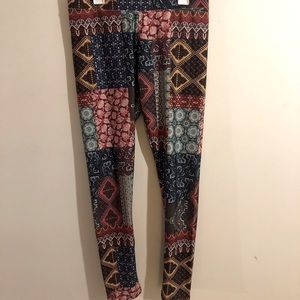 american eagle size medium leggings